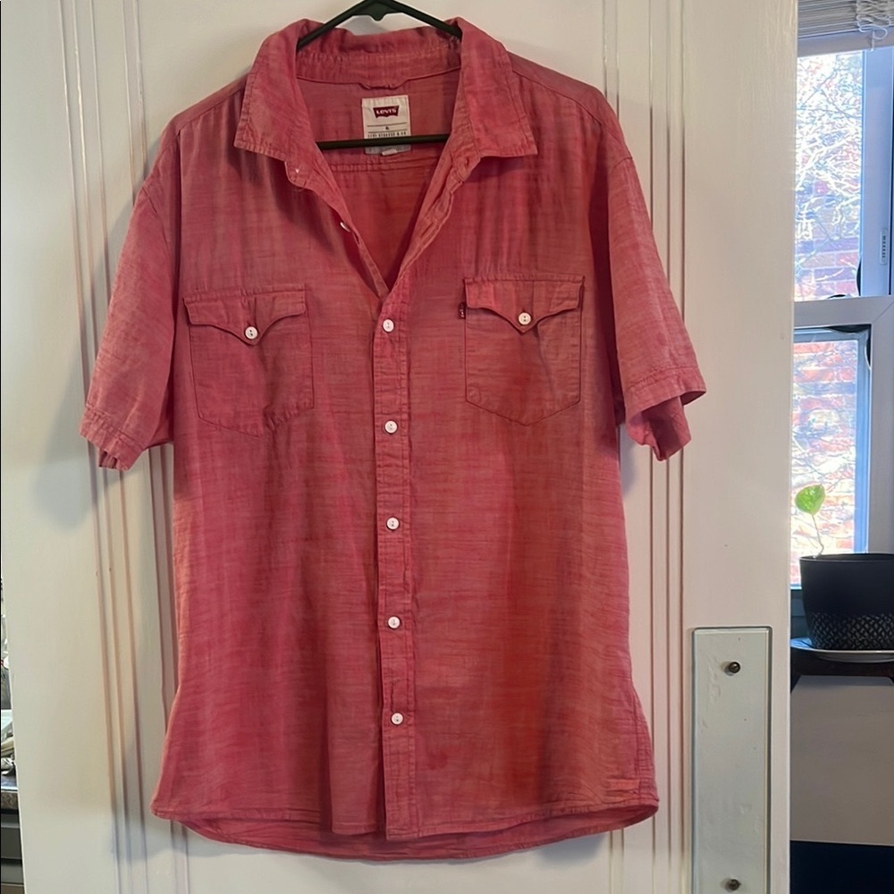 Vintage Levi’s Pink Shirt Mens XL Short Sleeve Button Down Cotton Work Casual